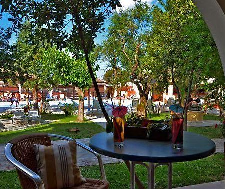 Mediterranee Hotel Plános الغرفة الصورة